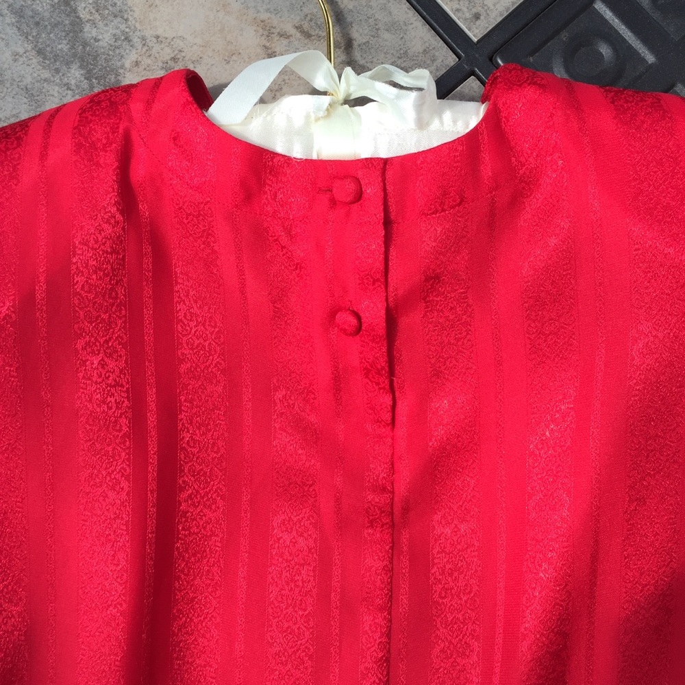 Worthington Petite • Red Long Sleeve Blouse Top - Picture 6 of 6